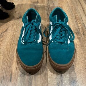 Men’s 9.0 Women’s 10.5 !! Teal and White Vans Sneakers